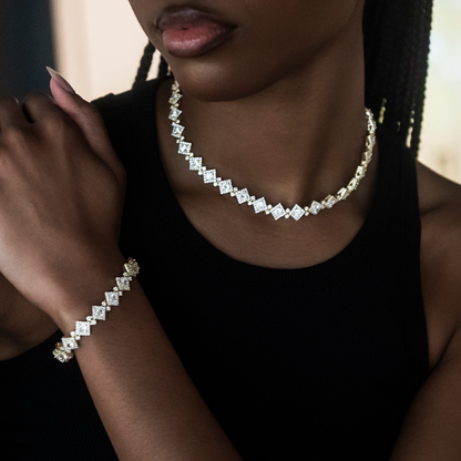 Cloister Link Necklace in White Gold - 10mm