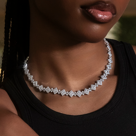Cloister Link Necklace in White Gold - 10mm