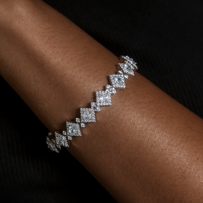 Cloister Link Bracelet in White Gold