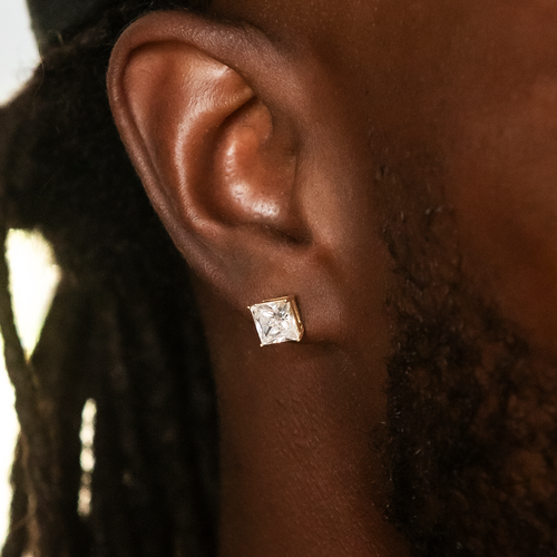 7mm Square Cut Diamond Stud Earrings in Yellow Gold