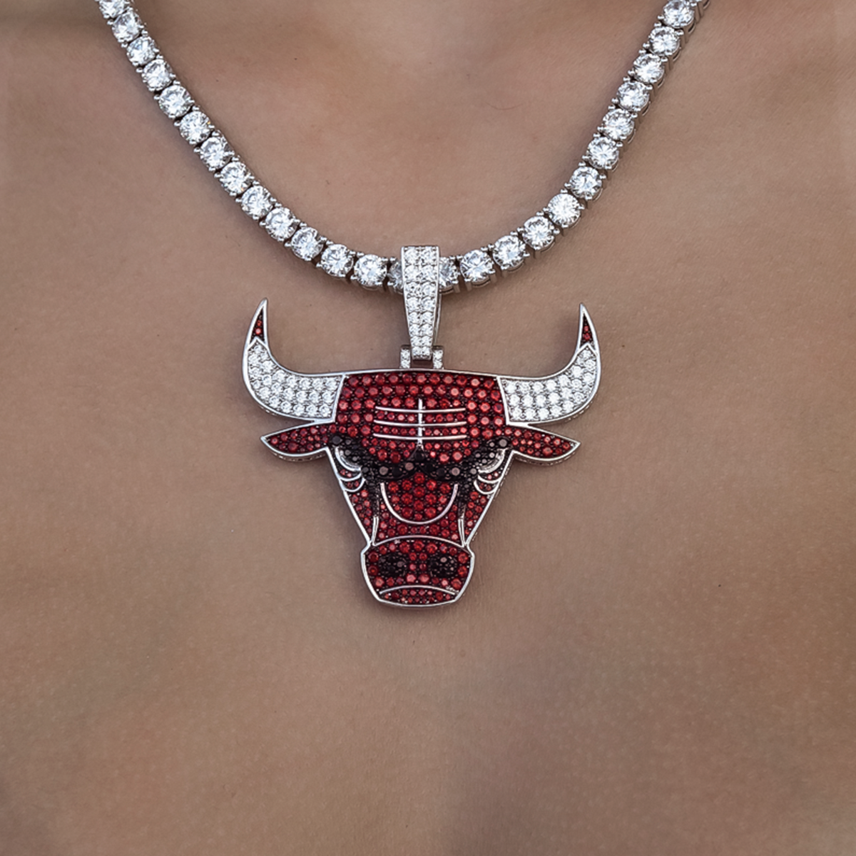 Chicago Bulls Official NBA Large Logo Pendant