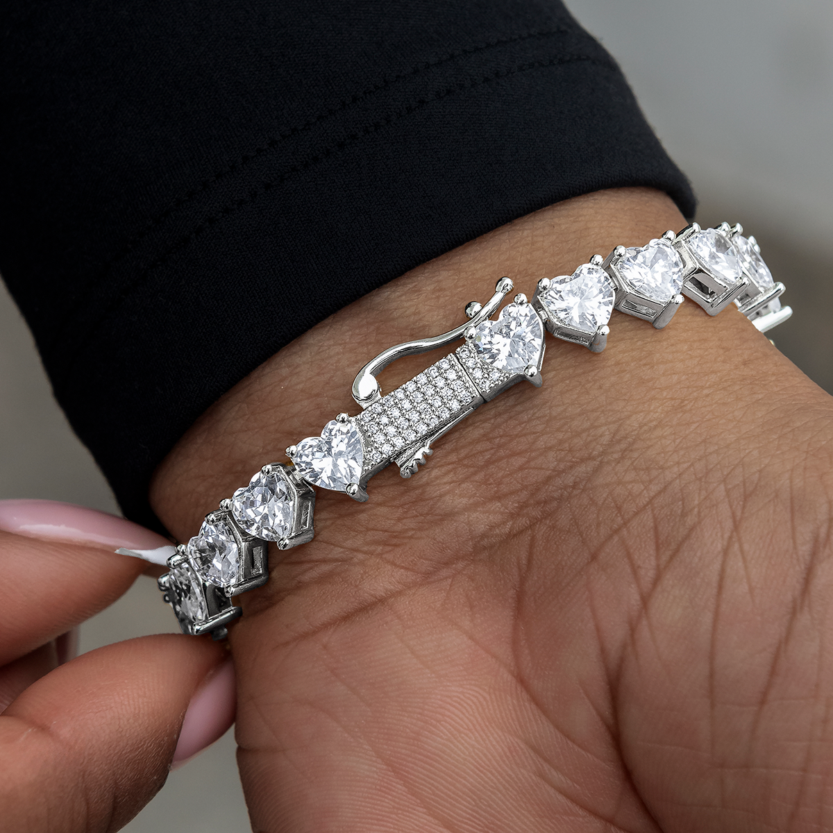 6MM Heart Diamond Tennis Bracelet - White Gold