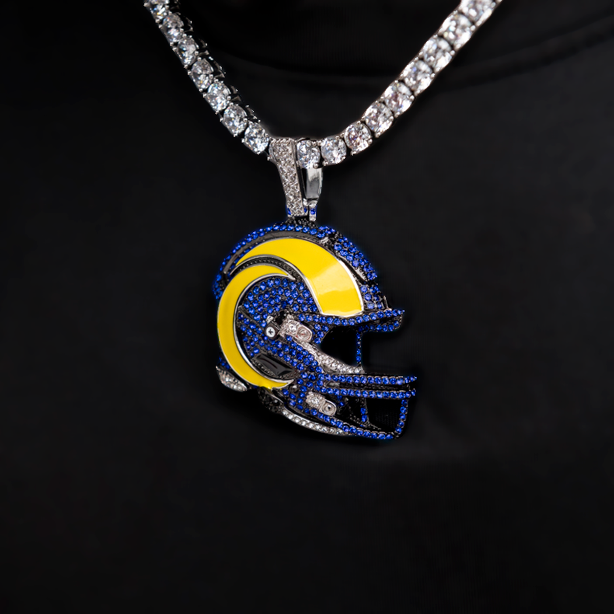 2025 Los Angeles Rams Team Helmet Pendant- White Gold