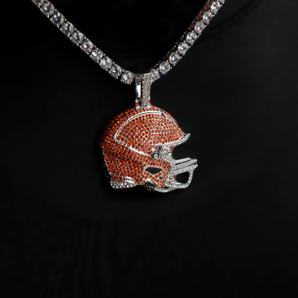2025 Cleveland Browns Team Helmet Pendant - White Gold