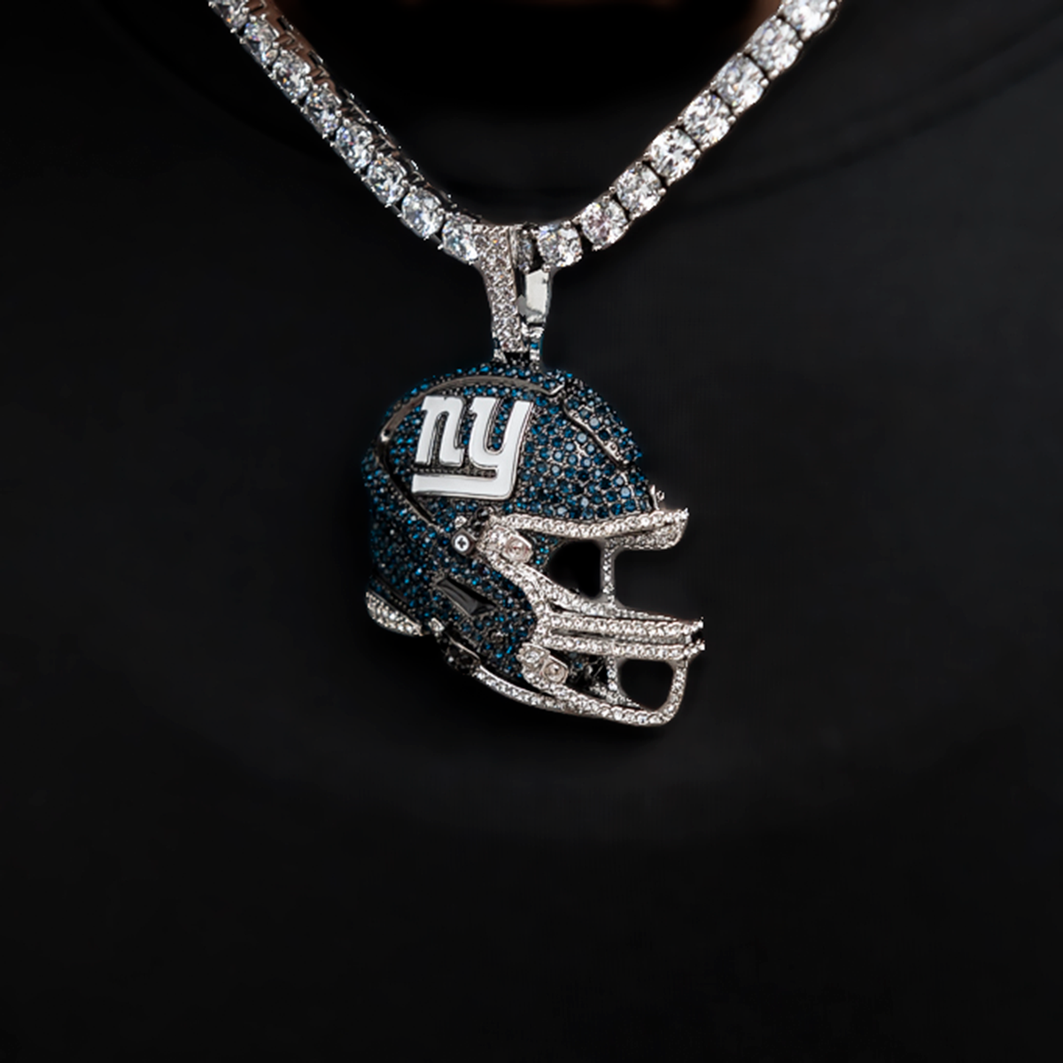 2025 New York Giants Team Helmet Pendant - White Gold