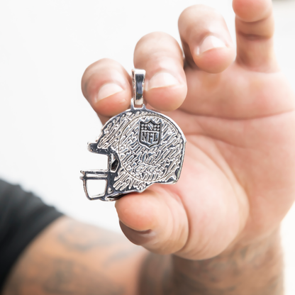 2025 Indianapolis Colts Team Helmet Pendant - White Gold