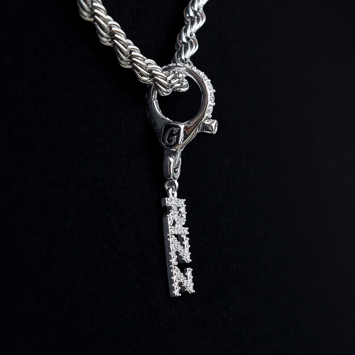 "Rizz" Clip On Charm Pendant in White Gold
