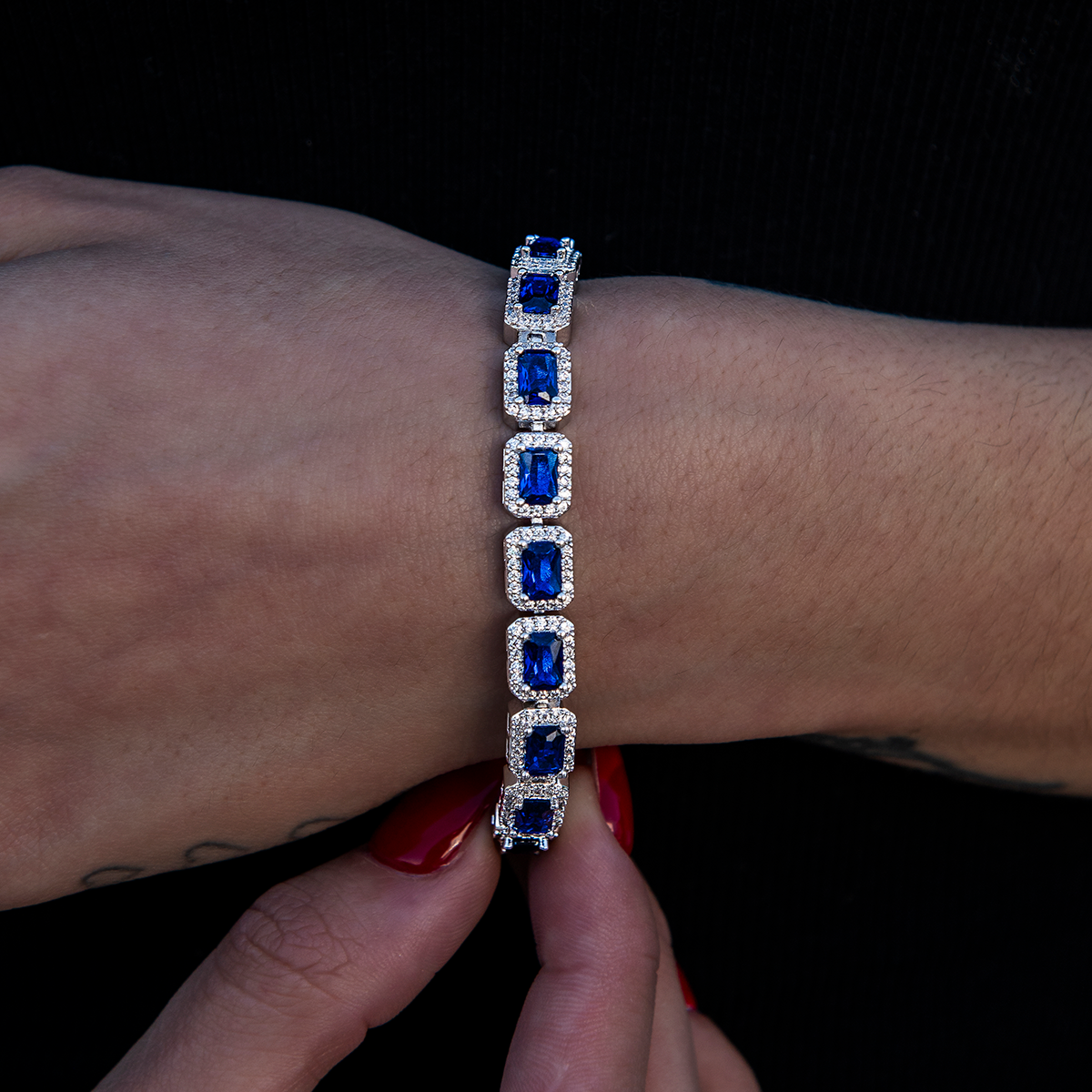 7MM Sapphire Cushion Cut Tennis Bracelet - White Gold