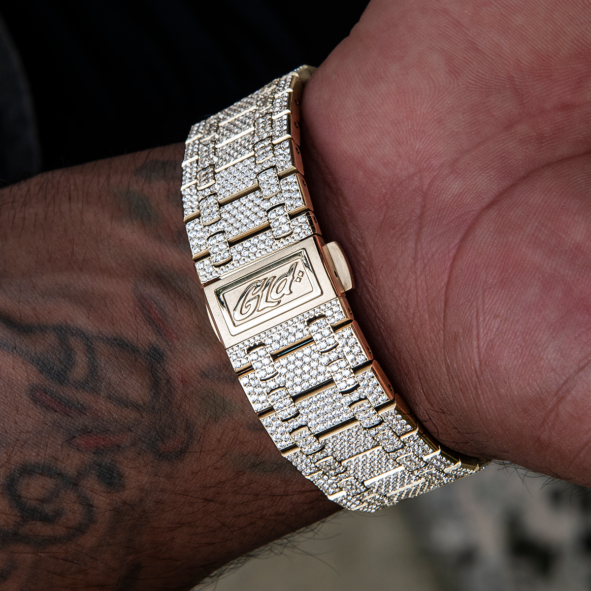 39MM Visionary Fully Iced Case & Steel Band Watch - Yellow Gold