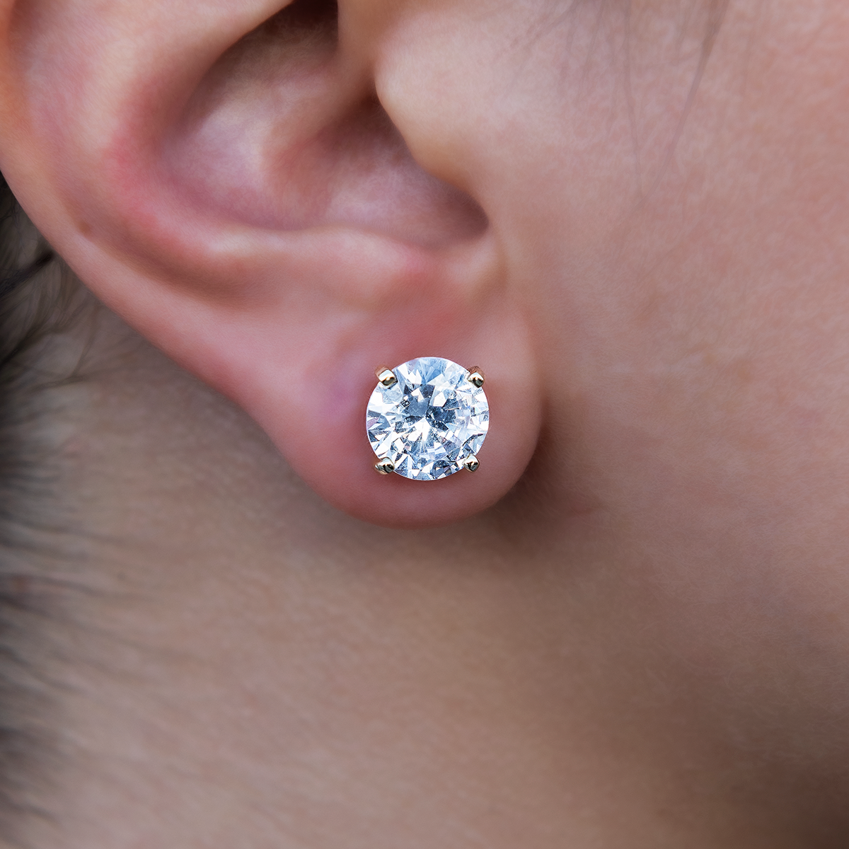 10mm Round Cut Diamond Stud Earrings in Yellow Gold