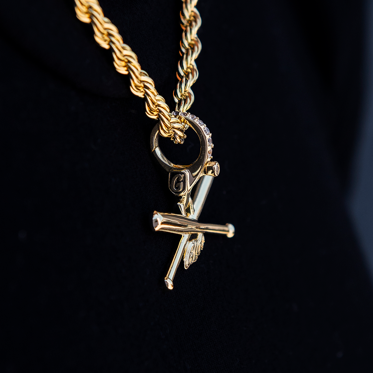 Baseball Bat Clip On Pendant in Yellow Gold