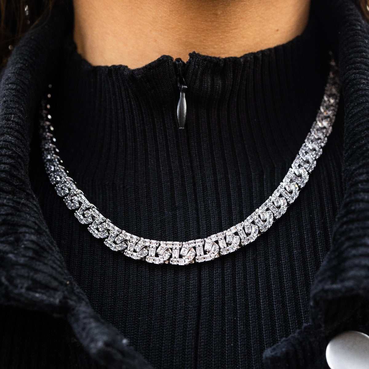 Baguette Chain Link Necklace in White Gold