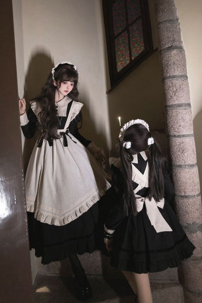 Black Maid Lapel Collar Short Sleeves Ruffle Sweet Classic Lolita Dress (Short or Long Version)