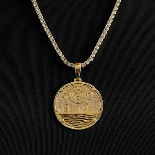 Atlanta Hawks Official NBA Coin Pendant in Yellow Gold