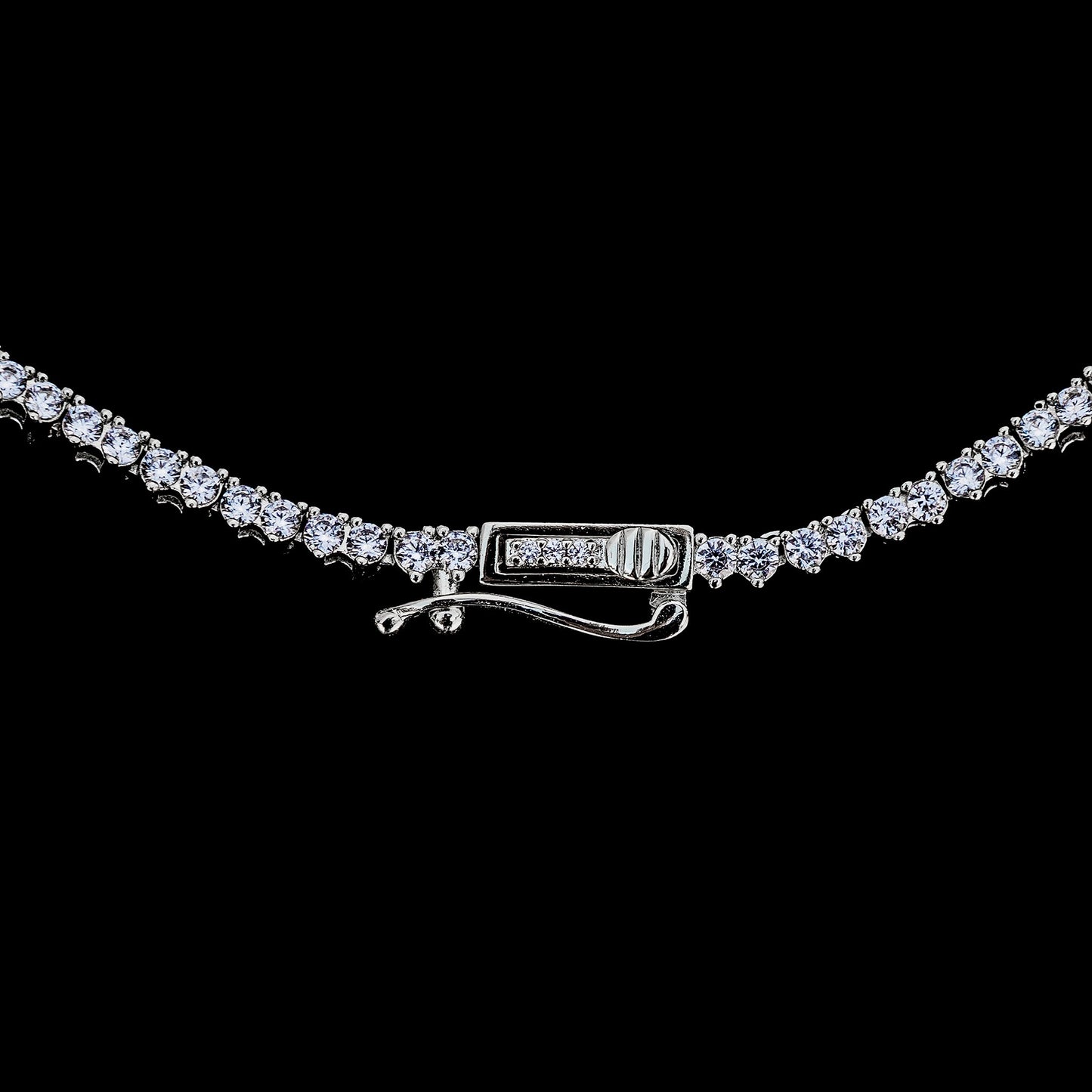 3 Prong Tennis Necklace in White Gold -2mm