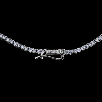 3 Prong Tennis Necklace in White Gold -2mm