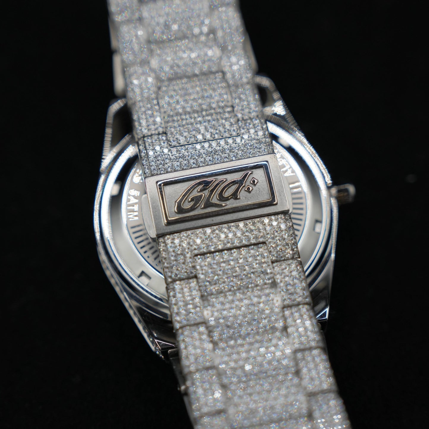 42MM Fully Iced Ruby Accent Alpha Era® 316