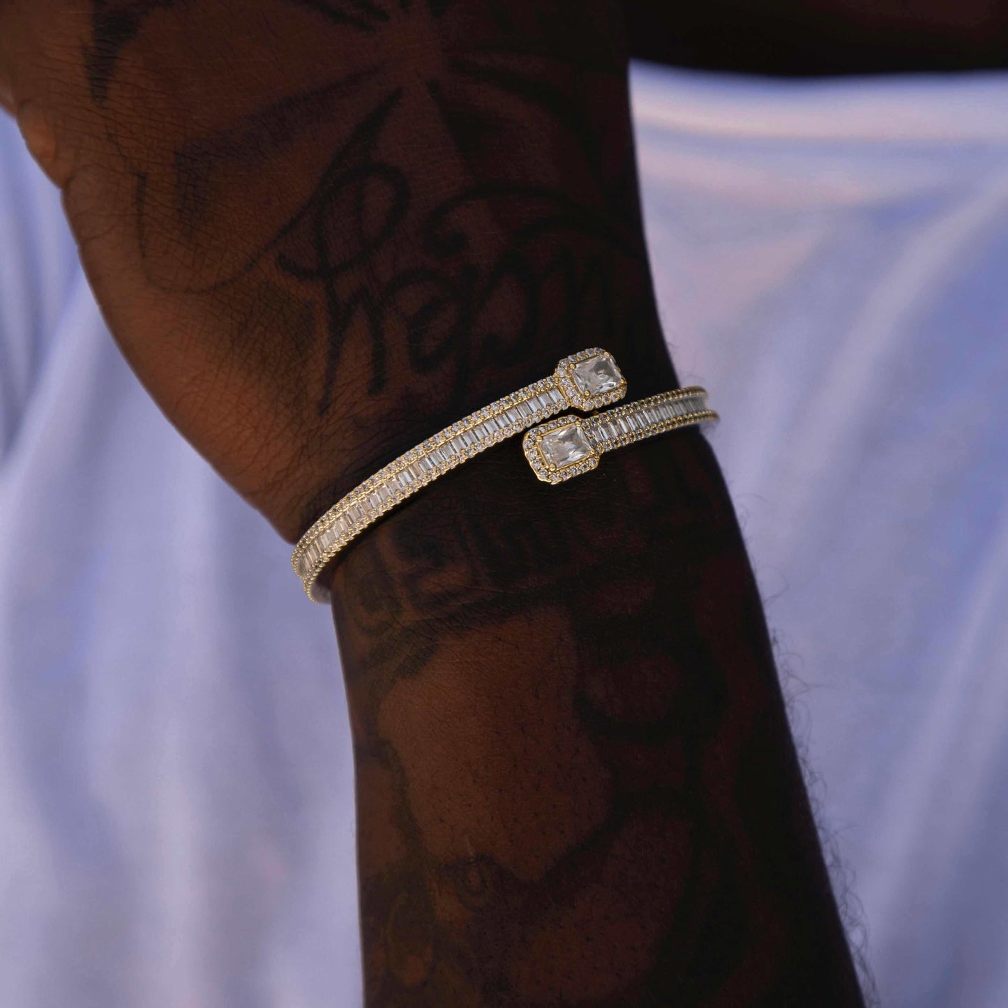 Baguette Clip Bracelet in Yellow Gold
