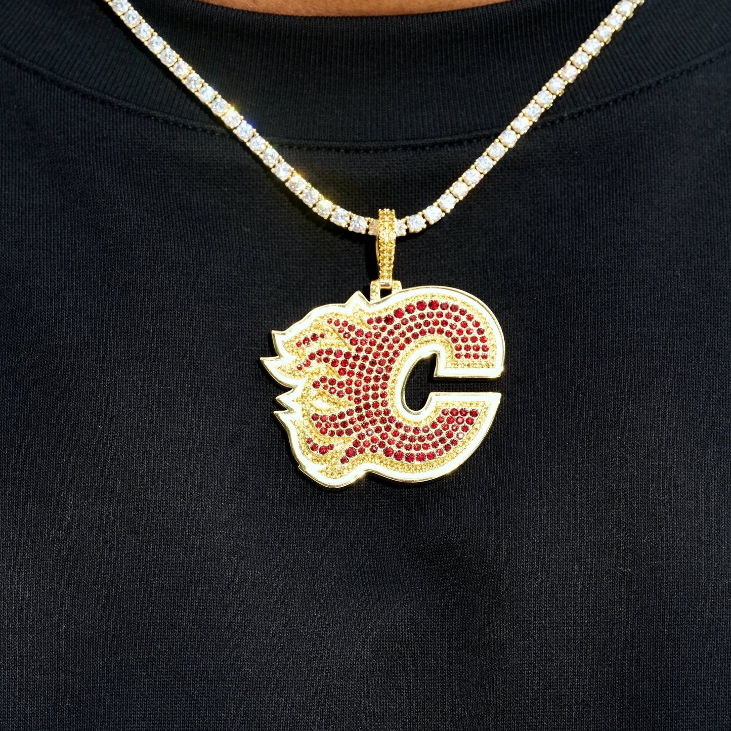 Calgary Flames Official NHL Logo Pendant in Yellow Gold