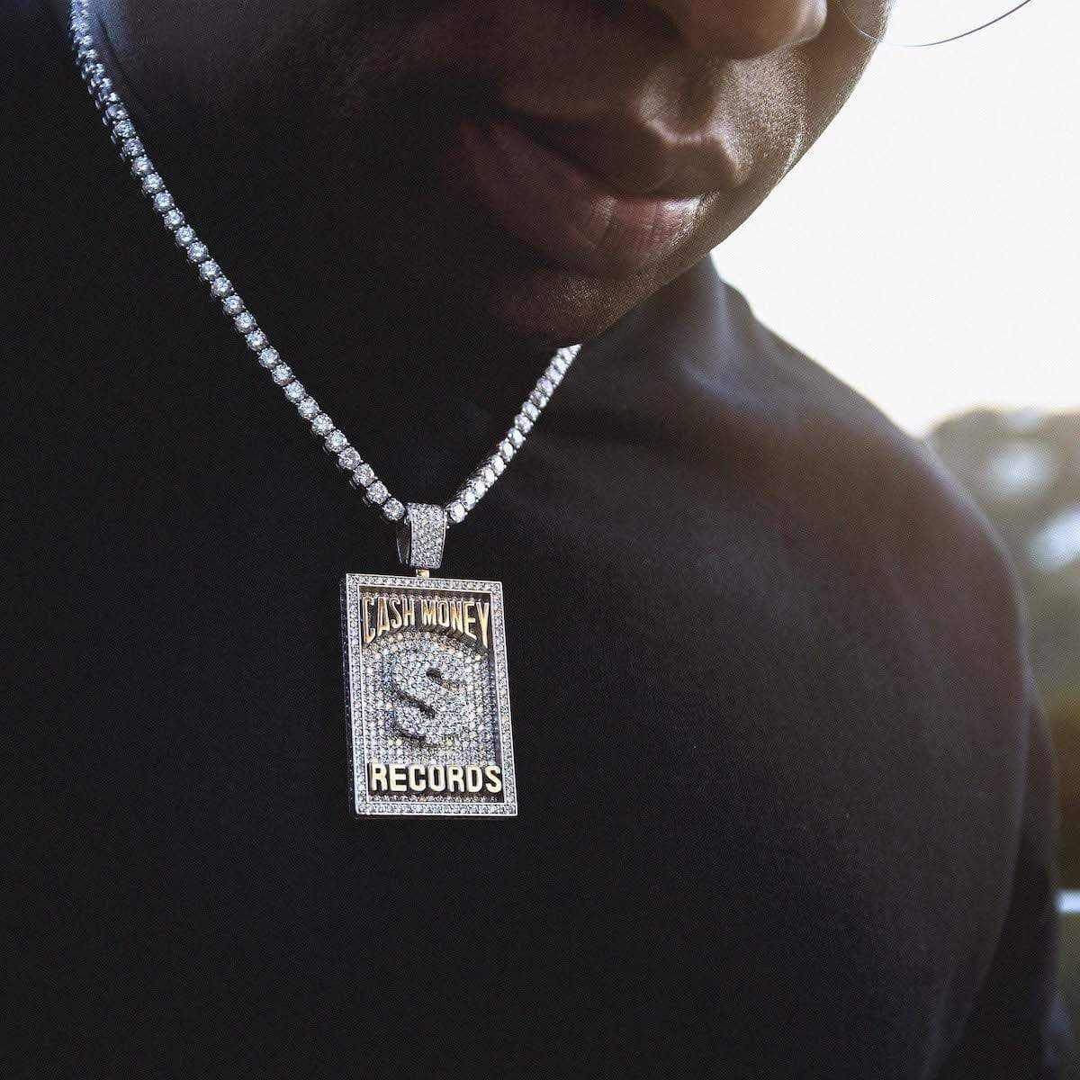 Cash Money Pendant in Yellow Gold