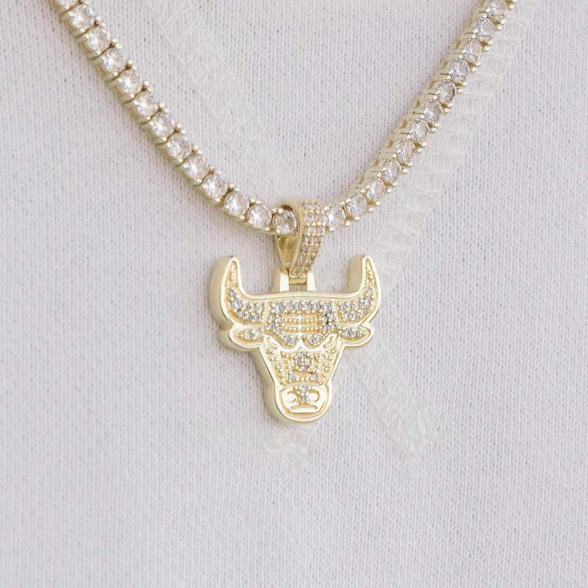 Chicago Bulls Official NBA Micro Logo Pendant