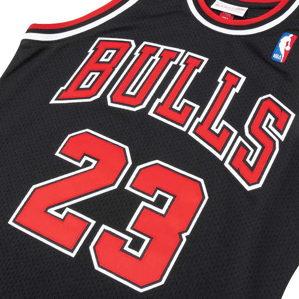 Michael Jordan 97/98 Auth Chicago Bulls Jersey | Black